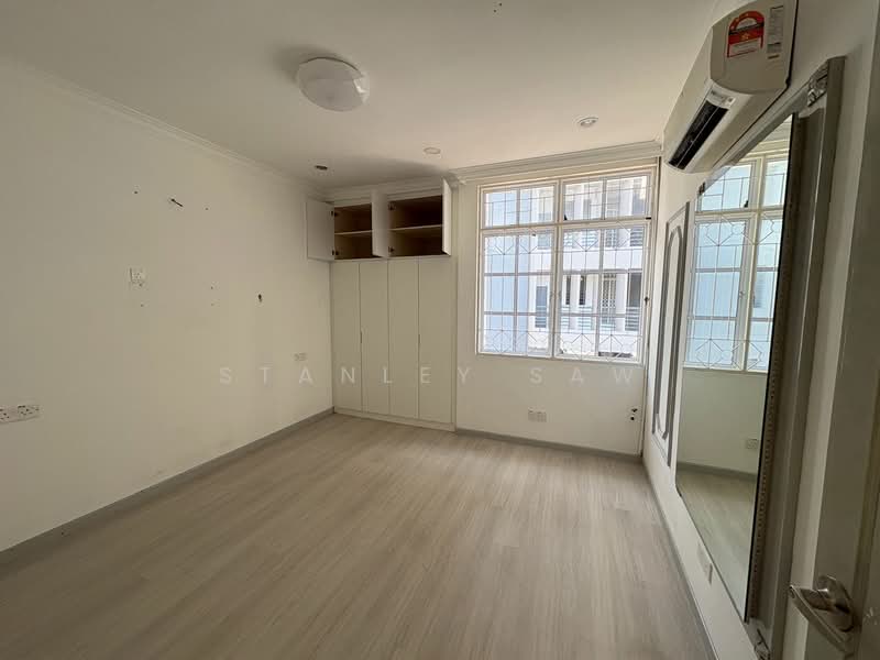 Kelawai Road Detached Commercial Unit untuk Untuk Disewa - RM 25,000 /bulan, Mac 2026 - Bedroom - PropertyGuru.com.my
