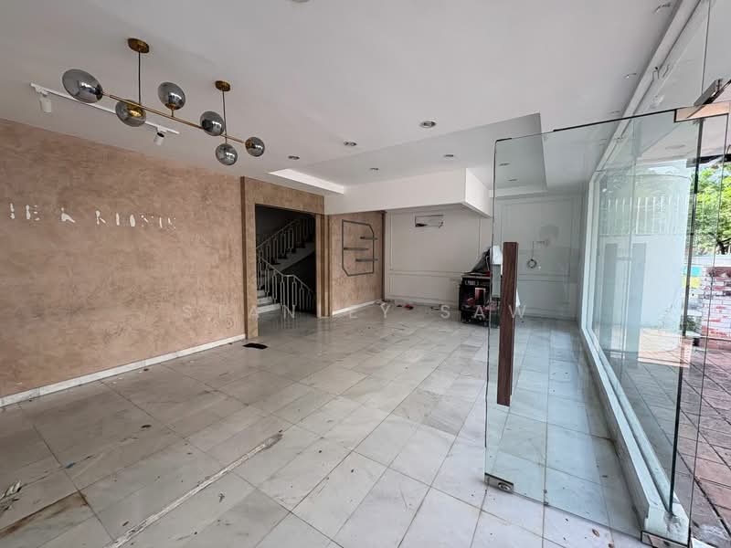 Kelawai Road Detached Commercial Unit untuk Untuk Disewa - RM 25,000 /bulan, Mac 2026 - Interior - PropertyGuru.com.my