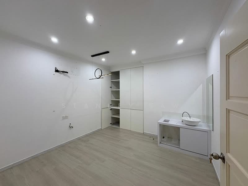 Kelawai Road Detached Commercial Unit untuk Untuk Disewa - RM 25,000 /bulan, Mac 2026 - Interior - PropertyGuru.com.my