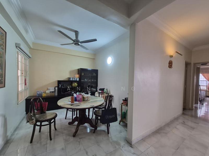 Pangsapuri untuk Dijual di Seri Puri - Annie Ng - Dining Room - PropertyGuru.com.my