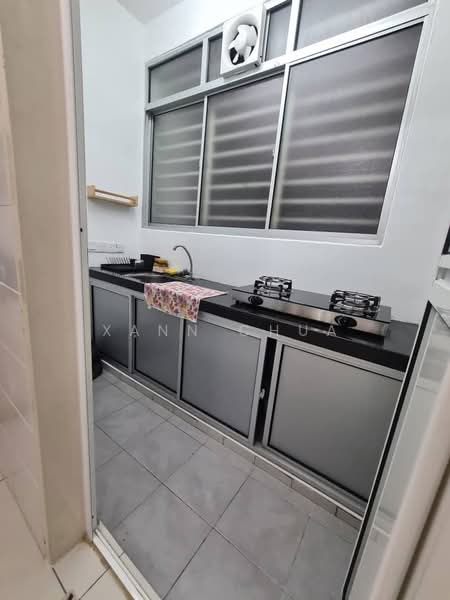 Zeva @ Equine South untuk Untuk Disewa - RM 1,400 /bulan, Mac 2026 - Kitchen - PropertyGuru.com.my