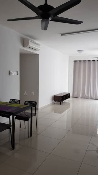 Zeva @ Equine South untuk Untuk Disewa - RM 1,400 /bulan, Mac 2026 - Living Room - PropertyGuru.com.my