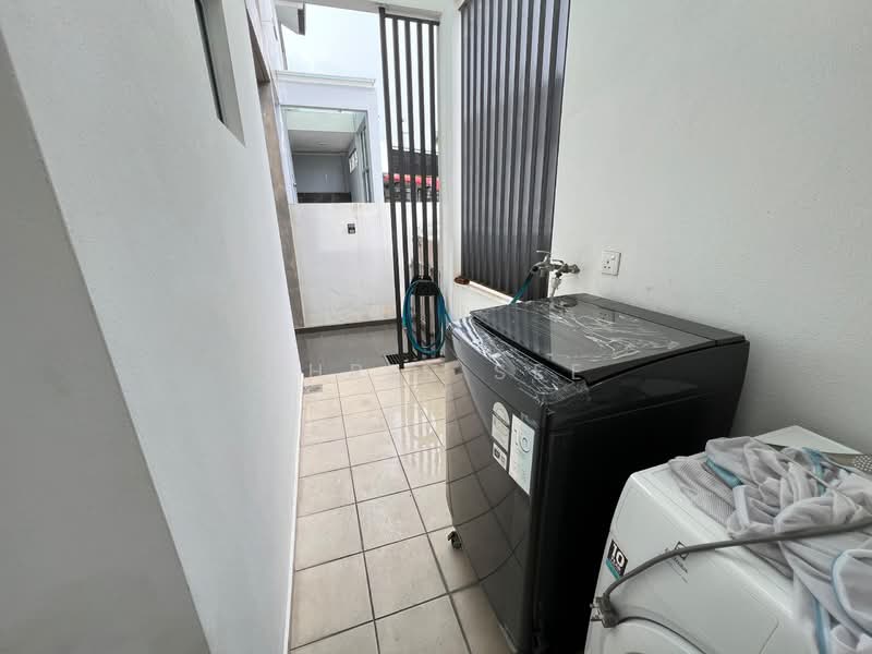 2-storey Terraced House for Sale in Rawang (Selangor) - Chris See - Exterior - PropertyGuru.com.my