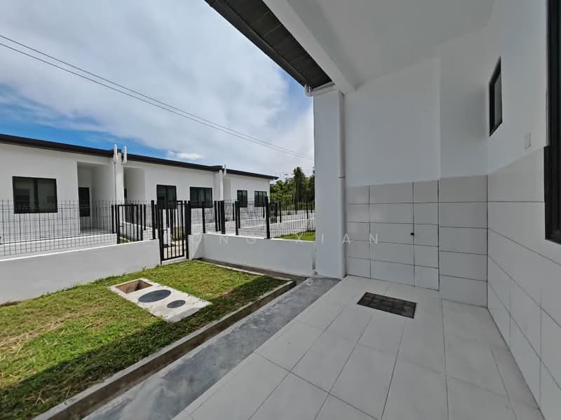 2-storey Terraced House for Sale in Kuching (Sarawak) - Bong Xian - Exterior - PropertyGuru.com.my
