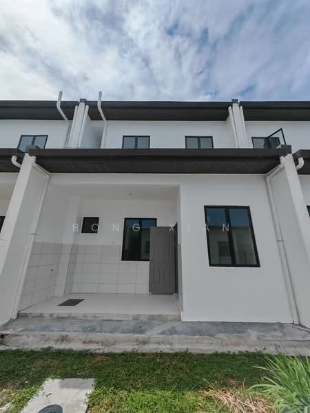 2-storey Terraced House for Sale in Kuching (Sarawak) - Bong Xian - Exterior - PropertyGuru.com.my