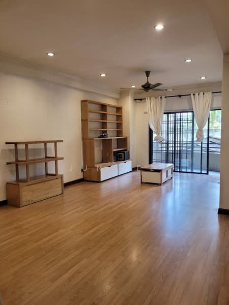Desa Villa Condominium untuk Untuk Disewa - RM 1,600 /bulan, Mac 2026 - Living Room - PropertyGuru.com.my