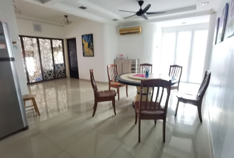 Rumah Teres 2-Tingkat untuk Dijual di Taman Desa (Kuala Lumpur) - Michelle Siow - Dining Room - PropertyGuru.com.my