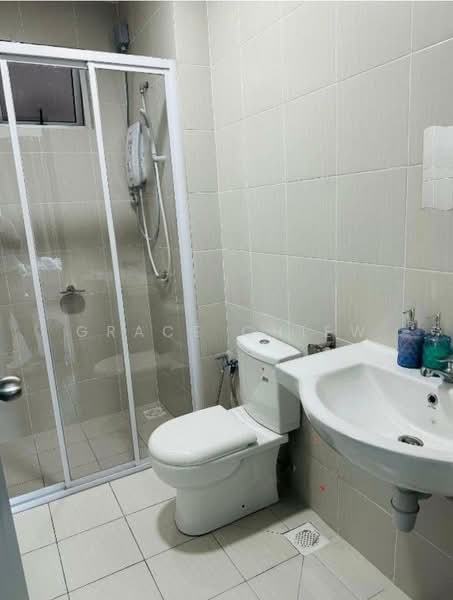 Meridin Bayvue Serviced Apartment untuk Untuk Disewa - RM 3,500 /bulan, Mac 2026 - Bathroom - PropertyGuru.com.my