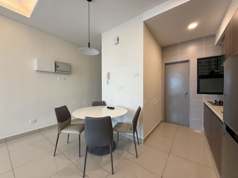 Kediaman Servis untuk Dijual di G Residence - Eliin Loo - Dining Room - PropertyGuru.com.my
