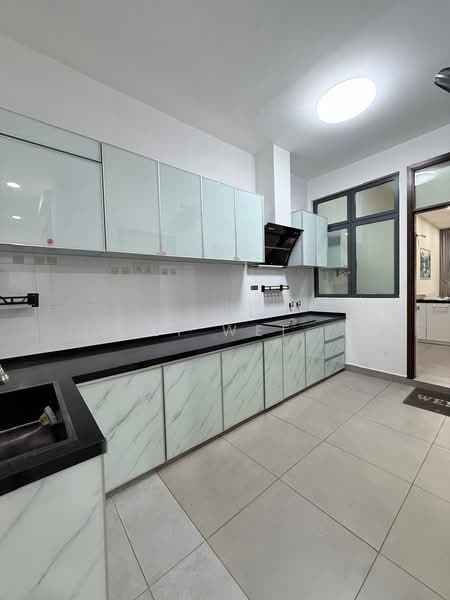 2-storey Terraced House for Rent in Taman Molek (Johor Bahru) - Li Wei - Kitchen - PropertyGuru.com.my