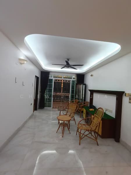 Semi-Detached House for Rent in Taman Pelangi Indah (Ulu Tiram) - Chew Jia Jia - Living Room - PropertyGuru.com.my