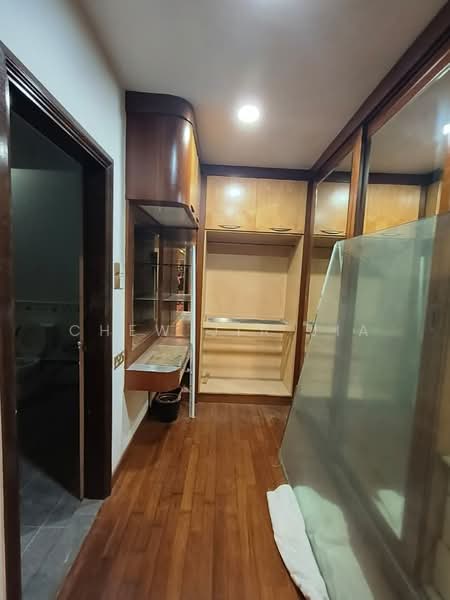 Semi-Detached House for Rent in Taman Pelangi Indah (Ulu Tiram) - Chew Jia Jia - Corridor - PropertyGuru.com.my