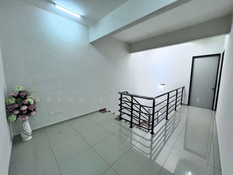 2-storey Terraced House for Sale in Taman Nusa Intan (Senawang) - Zarema Kulbuzheva - Interior - PropertyGuru.com.my