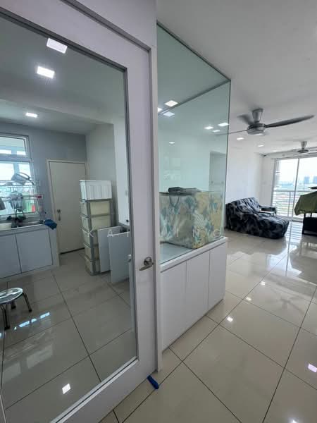 Larkin Heights untuk Untuk Dijual - RM 380,000, Mac 2026 - Living Room - PropertyGuru.com.my