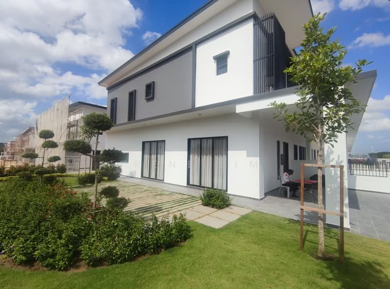 2-storey Terraced House for Sale in Austin Crest (Johor Bahru) - Irene Lim - Exterior - PropertyGuru.com.my