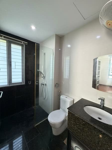 Bukit Damansara, Damansara Heights, Bangsar, Mont Kiara untuk Untuk Dijual - RM 5,500,000, Mac 2026 - Bathroom - PropertyGuru.com.my