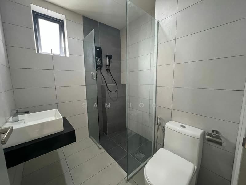 Service Residence for Rent at The Era @ Duta North - Sam Hoo - Bathroom - PropertyGuru.com.my