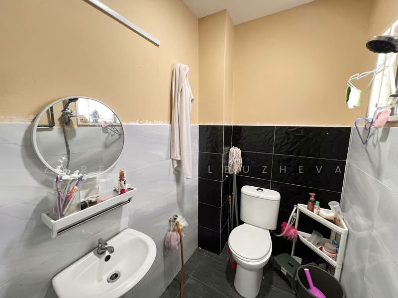 Batang Kali untuk Untuk Dijual - RM 420,000, Apr 2026 - Bathroom - PropertyGuru.com.my