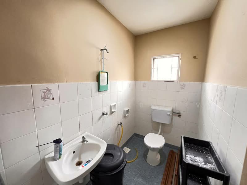 Batang Kali untuk Untuk Dijual - RM 420,000, Apr 2026 - Bathroom - PropertyGuru.com.my