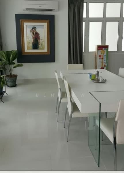 Condominium for Sale at Gurney Paragon - Ben Hew - Dining Room - PropertyGuru.com.my