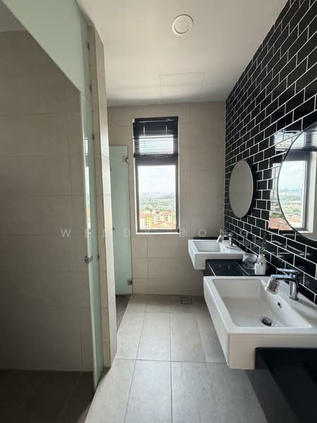 Union Suites untuk Untuk Disewa - RM 1,500 /bulan, Mac 2026 - Bathroom - PropertyGuru.com.my