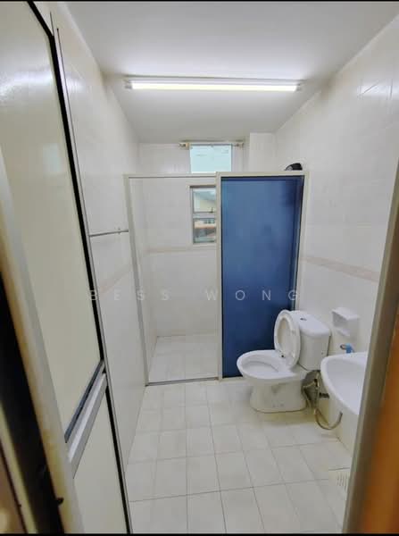 Taman Austin Perdana untuk Untuk Dijual - RM 968,000, Mac 2026 - Bathroom - PropertyGuru.com.my