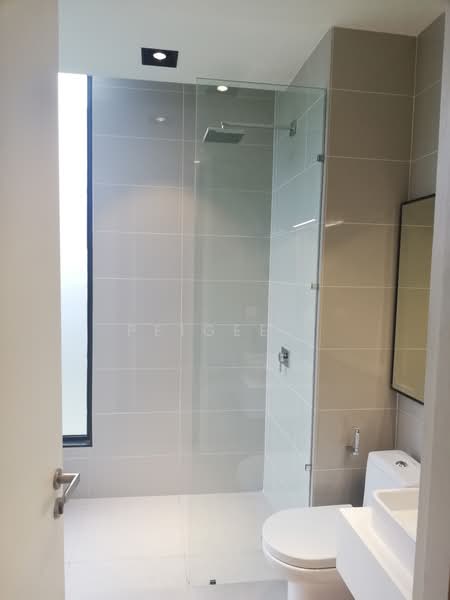 Condominium for Rent at The Veo - PeiGee . - Bathroom - PropertyGuru.com.my