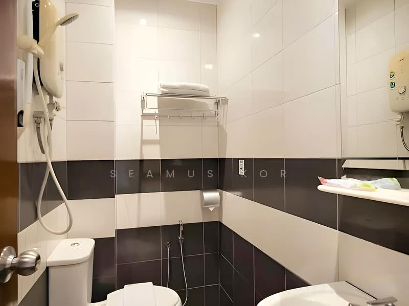 Shop for Rent in Ampang Waterfront (Ampang) - Seamus Kor - Bathroom - PropertyGuru.com.my
