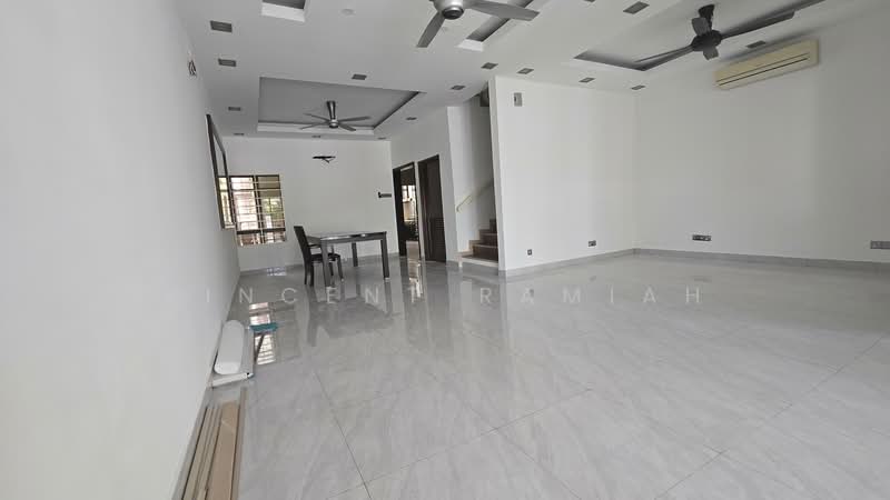 Bandar Kinrara symphony Bk 6E untuk Untuk Dijual - RM 1,500,000, Mac 2026 - Living Room - PropertyGuru.com.my