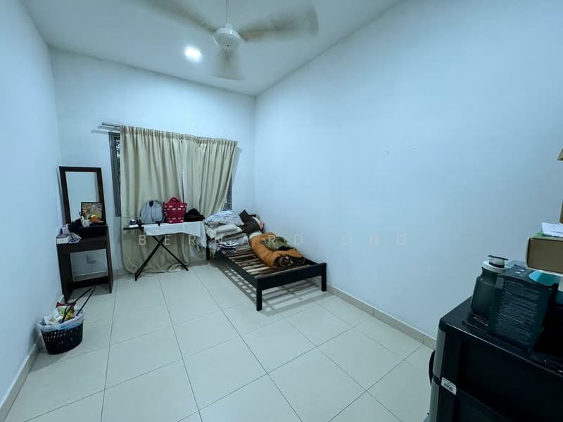 2-storey Terraced House for Sale in Bandar Tasik Puteri (Rawang) - Bernard Ong - Bedroom - PropertyGuru.com.my