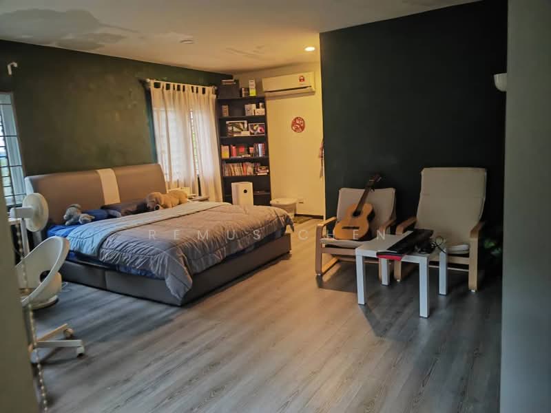 2-storey Terraced House for Sale in Batu 9 (Cheras) - Remus Chen - Bedroom - PropertyGuru.com.my