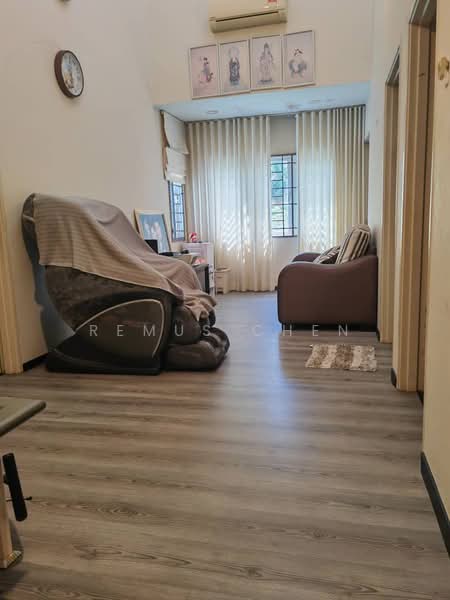 2-storey Terraced House for Sale in Batu 9 (Cheras) - Remus Chen - Living Room - PropertyGuru.com.my