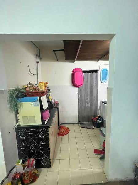 Flat for Sale at Pangsapuri Arista - Syafiq Hushim - Kitchen - PropertyGuru.com.my