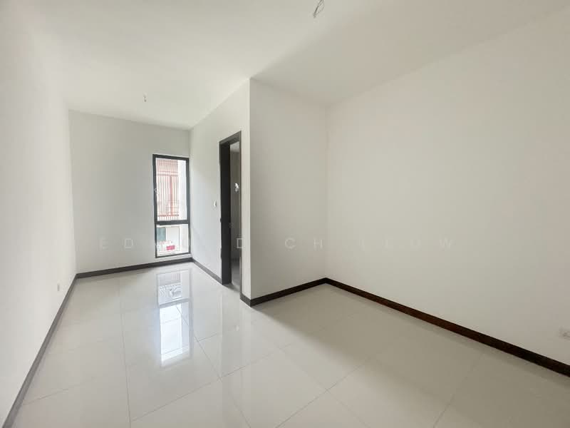 Semi-Detached House for Sale in Rawang (Selangor) - Edmund CH Leow - PropertyGuru.com.my