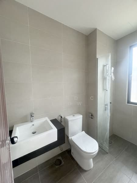 Semi-Detached House for Sale in Rawang (Selangor) - Edmund CH Leow - PropertyGuru.com.my