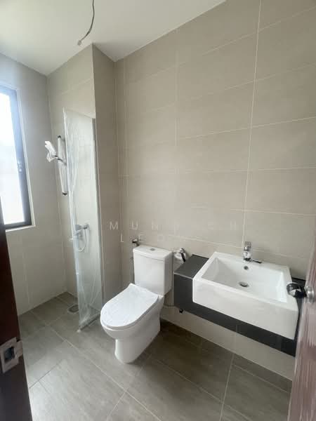 Semi-Detached House for Sale in Rawang (Selangor) - Edmund CH Leow - PropertyGuru.com.my