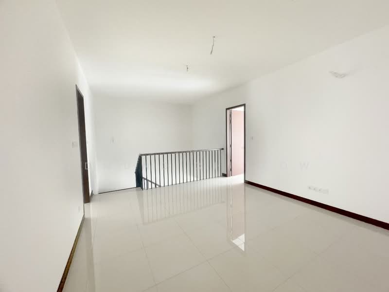 Semi-Detached House for Sale in Rawang (Selangor) - Edmund CH Leow - PropertyGuru.com.my