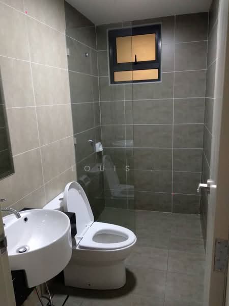 Service Residence for Rent at Liberty @ Arc - Louis . - Bathroom - PropertyGuru.com.my