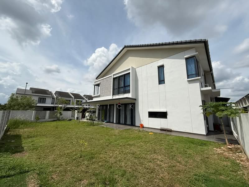 2-storey Terraced House for Sale in Elmina (Shah Alam) - Derrick Ang - Exterior - PropertyGuru.com.my
