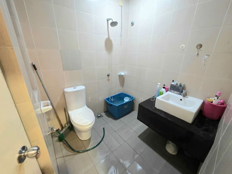 2-storey Terraced House for Sale in Rawang (Selangor) - Evelyn Khoo - Bathroom - PropertyGuru.com.my