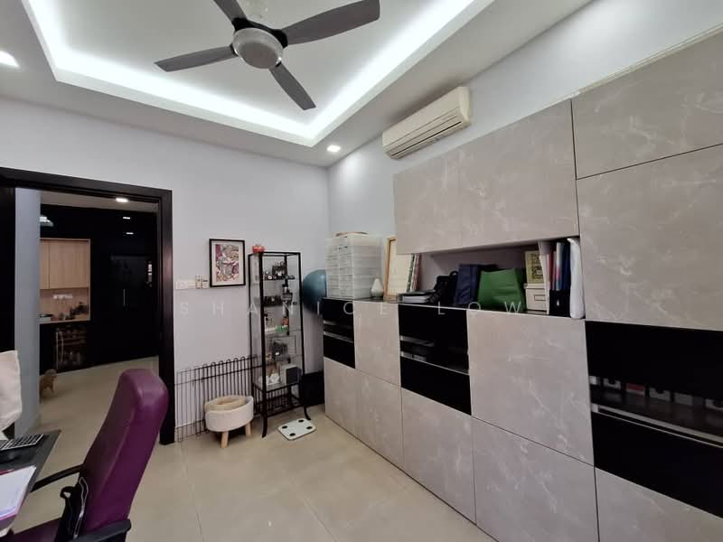 Rumah Berkembar untuk Dijual di Taman Aman Sari (Bandar Kinrara) - Shanice Low - Study - PropertyGuru.com.my