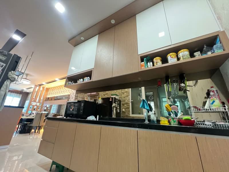 Le Yuan Residence untuk Untuk Dijual - RM 715,000, Mac 2026 - Kitchen - PropertyGuru.com.my
