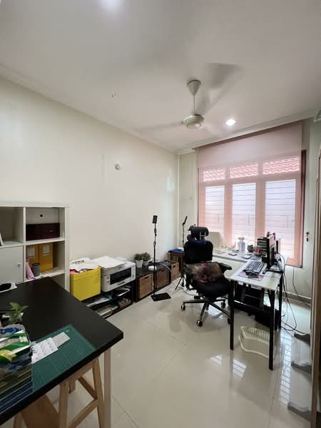 Semi-Detached House for Sale in Beverly Heights (Ampang) - Lucas Choo - Study - PropertyGuru.com.my