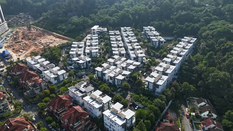 Semi-Detached House for Sale in Beverly Heights (Ampang) - Lucas Choo - Exterior - PropertyGuru.com.my