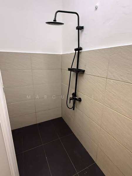 Ulu Tiram Ulus Tirams untuk Untuk Dijual - RM 399,000, Mac 2026 - Bathroom - PropertyGuru.com.my