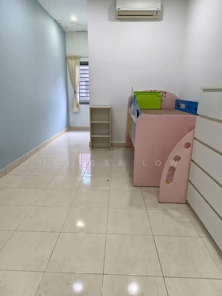 Taman Seri Austin untuk Untuk Disewa - RM 2,500 /bulan, Mac 2026 - Bedroom - PropertyGuru.com.my