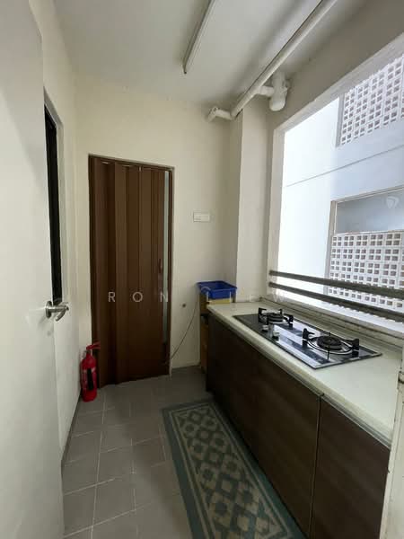 Atmosfera Kondominium untuk Untuk Disewa - RM 2,099 /bulan, Mac 2026 - Kitchen - PropertyGuru.com.my