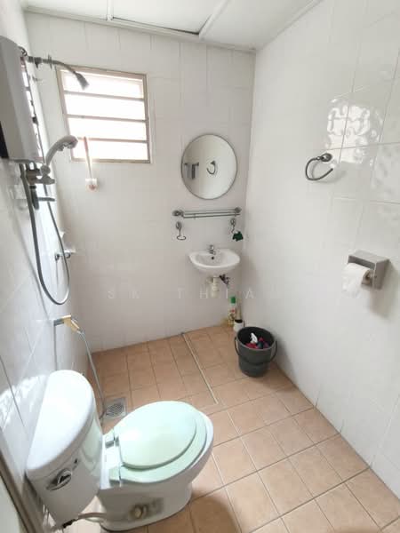2-storey Terraced House for Sale in Kota Kemuning (Shah Alam) - SK Thiam - Bathroom - PropertyGuru.com.my
