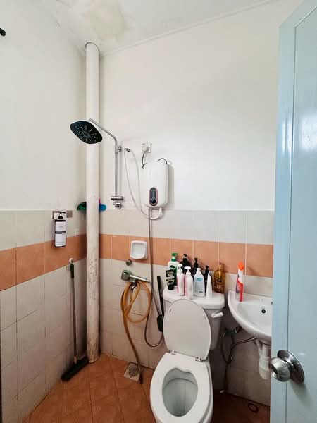 Pulai Jaya Pulai Jayas untuk Untuk Dijual - RM 548,000, Mac 2026 - Bathroom - PropertyGuru.com.my