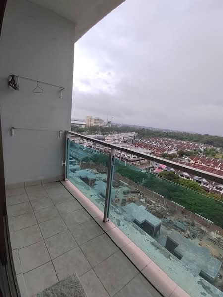 Palazio untuk Untuk Disewa - RM 1,600 /bulan, Mac 2026 - Balcony - PropertyGuru.com.my